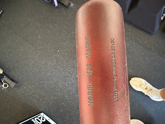 Chandler AJ99 Maple Bat (-3) 30 oz 33" (Used)