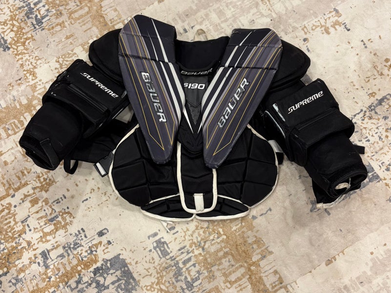 Used Senior Small Bauer Supreme S190 Goalie Chest Protector