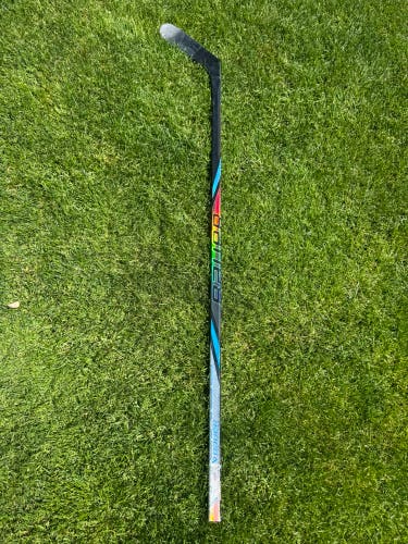 Senior Bauer Nexus Tracer Left Hand Hockey Stick P28 70 Flex (Used)
