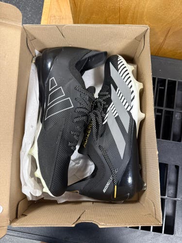 Men's Size M 11.0 (W 12.0) Adult Adidas Adizero (Used)