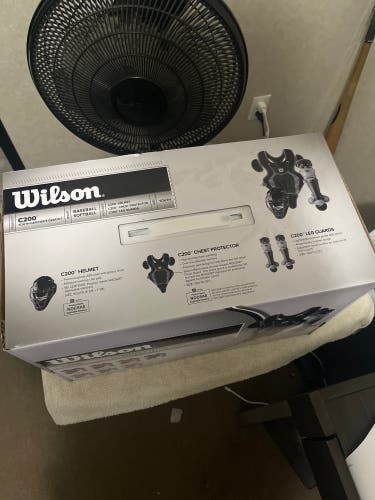 Black/Gray Wilson C200 Catcher's Set (New)
