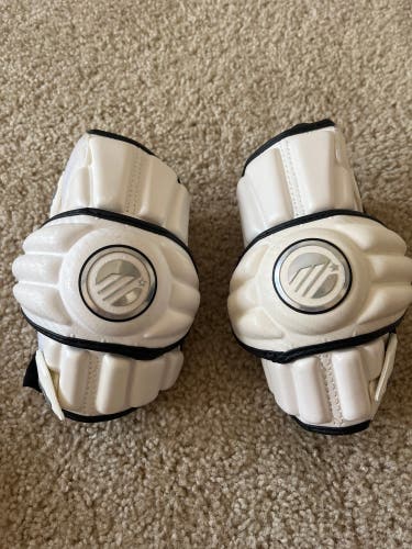 Large Adult Maverik M3 Arm Pads (New)