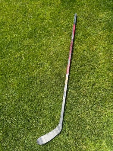 Senior CCM JetSpeed FT7 Pro Right Handed Hockey Stick P28 70 Flex (Used)