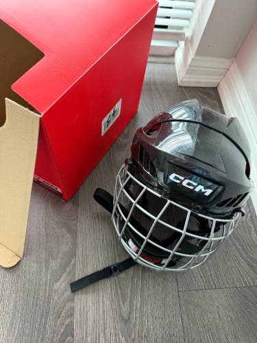 Medium CCM XT20 Helmet (Used)