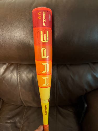 Easton Hype Fire Composite USABat Certified Bat (-10) 19 oz 29" (Used)