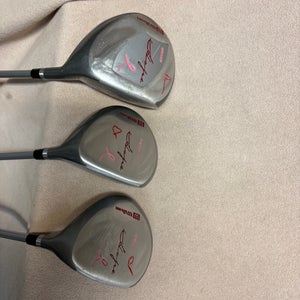 Women's Wilson Hope Right Handed Clubs (Full Set) Ladies Flex (Used)