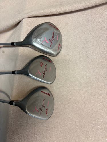 Women's Wilson Hope Right Handed Clubs (Full Set) Ladies Flex (Used)