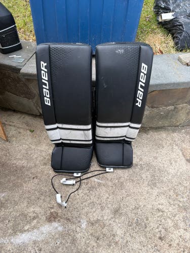 Medium 2022 Bauer S20 GSX Prodigy Goalie Leg Pads (Used)