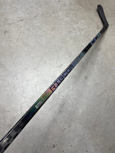 85 Flex P29M Senior CCM Trigger 8 Pro Left Hand Hockey Stick Pro Stock (Used)