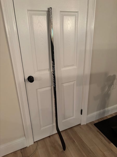 Senior Bauer Nexus Sync Left Hand Hockey Stick P28M 70 Flex Pro Stock (Used)