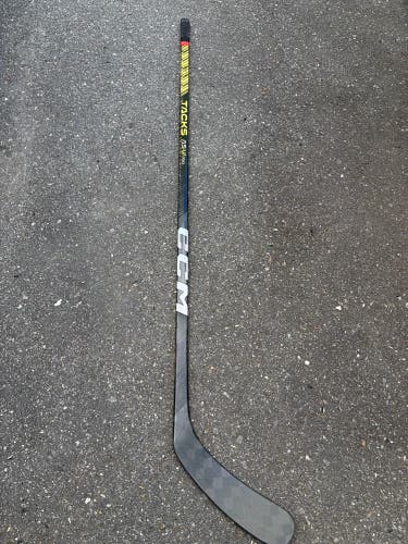 Senior CCM Tacks AS-VI Pro Left Hand Hockey Stick P29 85 Flex (Used)