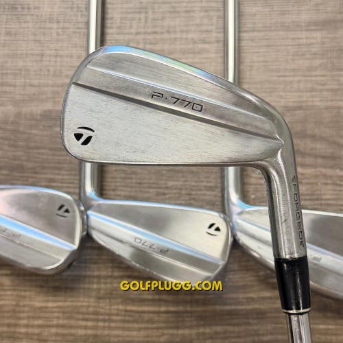 +1/2 Taylormade P770 2024 Iron Set 4-PW / AMT Black Steel, Stiff (265)