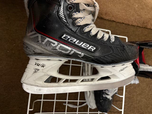 Bauer Vapor 3X Hockey Skates 6 (Used)