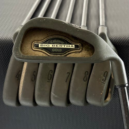 CALLAWAY BIG BERTHA GOLD IRON SET 3-9