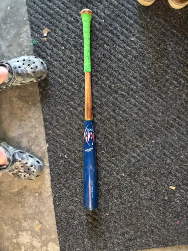 2018 Louisville Slugger C271 Maple Bat 30 oz 33" (Used)