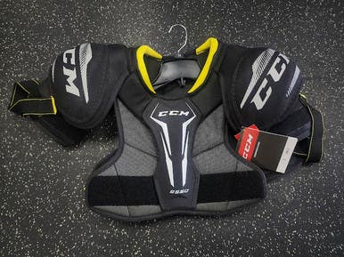 New CCM 9950 Shoulder Pads 11849-CCM191520282615