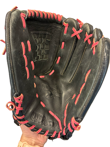 Used Wilson TEMPEST 13IN BB/SB Glove RH Throw Black 13" 11682-S000130120
