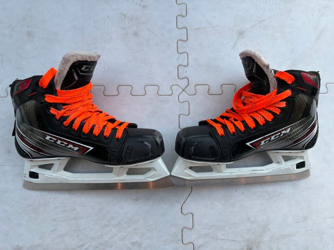 2019 CCM FT460 Hockey Goalie Skates Regular Width 7.5 (Used)