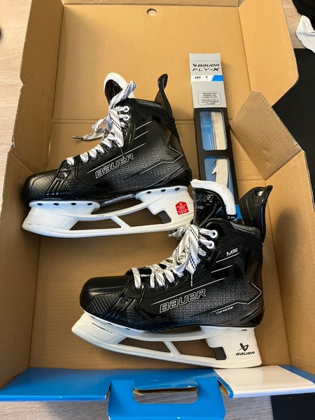 Bauer Supreme M50 Pro Hockey Skates - Size 9 | Fit 2 | Fly-X Runner
