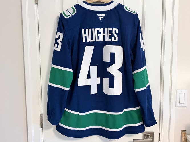 Authentic Fanatics Vancouver Canucks Quinn Hughes Orca Jersey Size 50 Medium