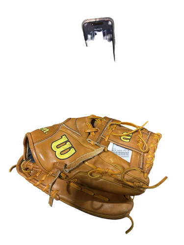 Used Wilson A2000 GLOVE BB/SB Glove RH Throw Brown 12 1/4" 11834-S000050572