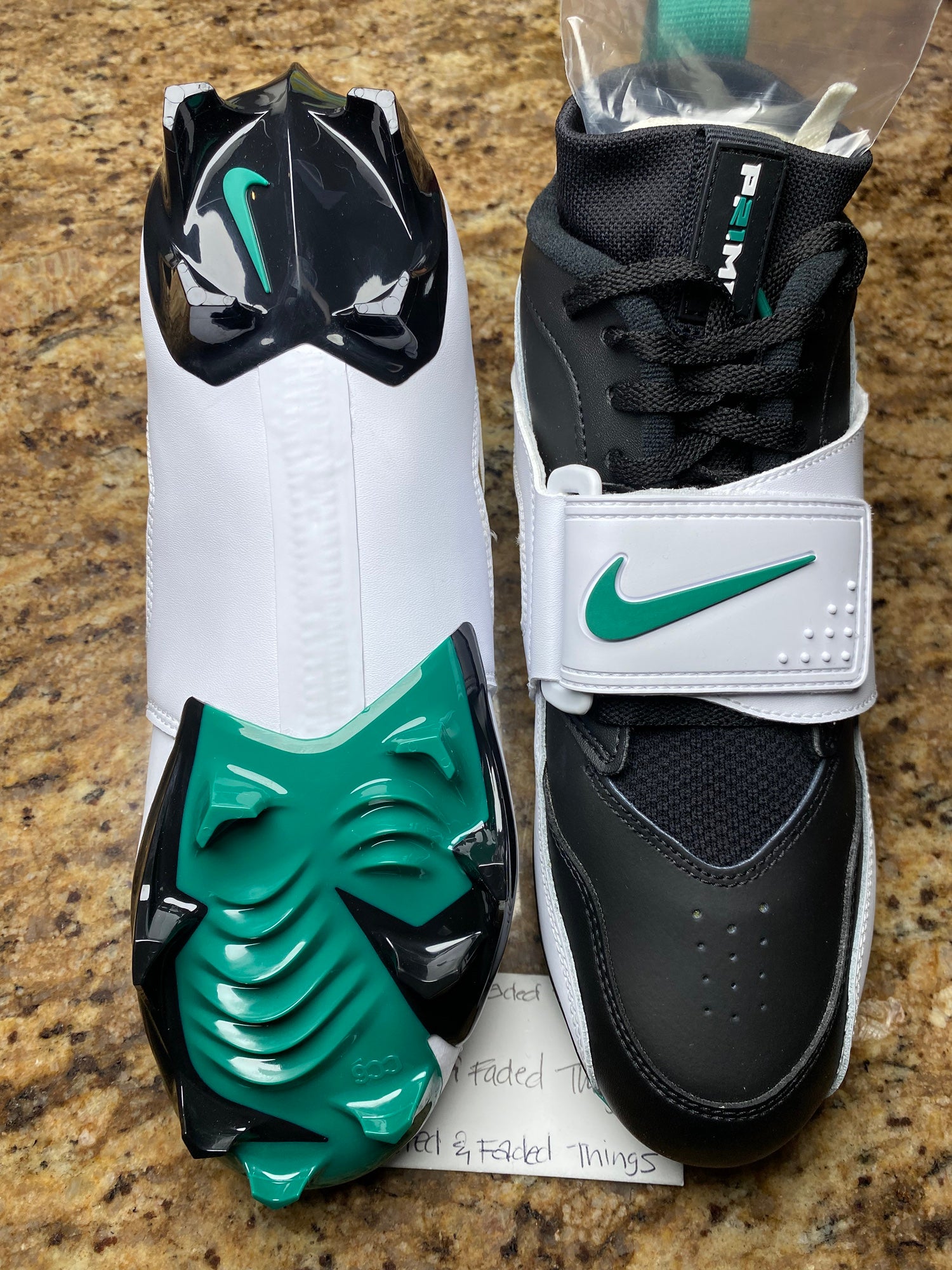 Nike Diamond Turf 93 TD Football Cleats \'Emerald\' Eagles HF5298-102 Men’s Sz 12 Nike Diamond Turf 93 TD Cleats Emerald HF5298-102 main image 3