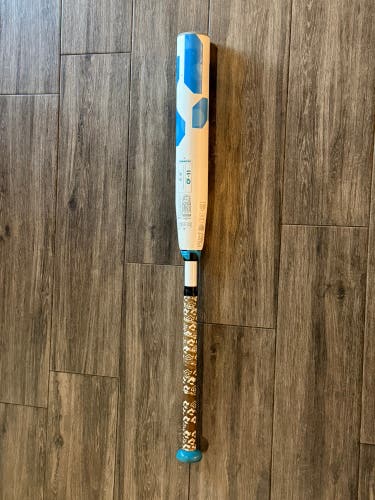 2023 DeMarini CF Composite Bat (-11) 19 oz 29" (Used)