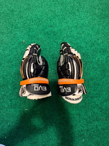NLL New England Black Wolves Warrior Evo Pro Lacrosse Gloves (Used)
