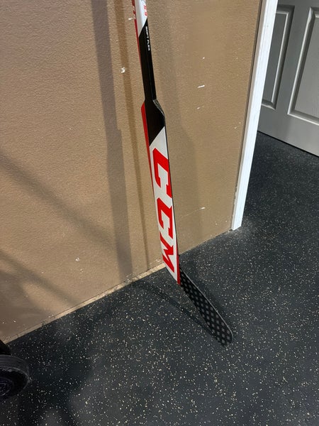 Intermediate CCM Extreme Flex 5.9 Regular Goalie Stick 25" Paddle (Used)