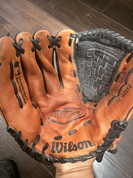 Used - Good Condition Wilson A2484 12" Baseball  Glove LHT Right Hand Throw