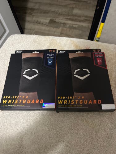 Senior EvoShield Wrist Wrist Guards (New)