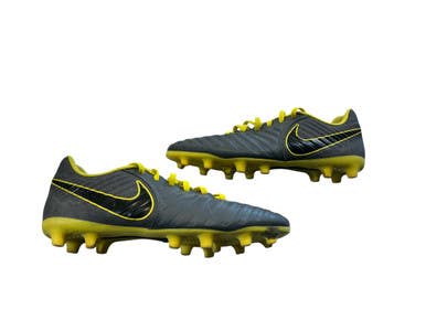 Used Nike Soccer Cleats Grey Senior 8 11873-S000238651
