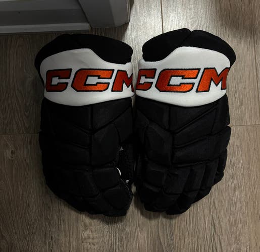 CCM JetSpeed FT8 Pro Gloves 14" Pro Stock (Used)