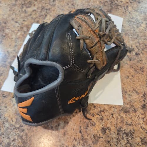 Easton RH Infield Comp Pro Series EMKC1150 Baseball Glove 11.5" Game Ready