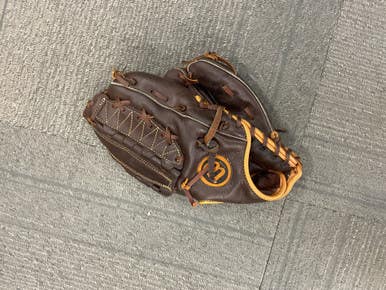 Used Wilson PRO MODEL BB/SB Glove RH Throw Brown 11" 11614-S000236237