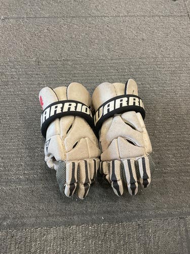 Used Warrior BURN NEXT Lacrosse Gloves Junior White 8" 11614-S000236185