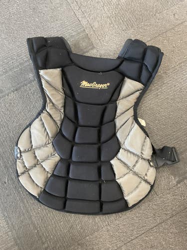 Used MacGregor CHEST PROTECTOR Catchers Chest Protector Black Youth 11614-S000236110