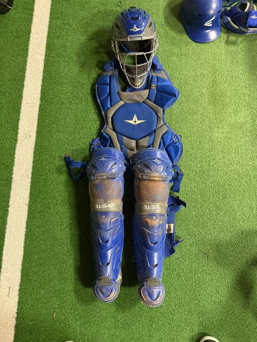 Blue All Star System 7 Axis Catcher's Set (Used)