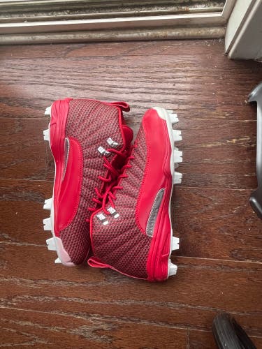 9.5 Gym Red Molded Jordan Cleats (New with Box)