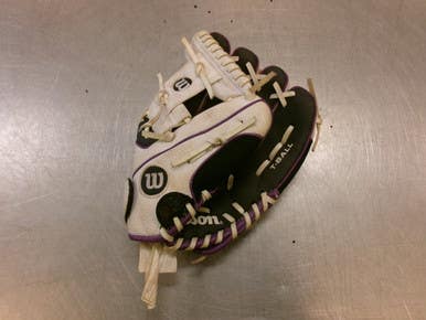 Used Wilson A200 BB/SB Glove RH Throw White 10" 11339-S000202010