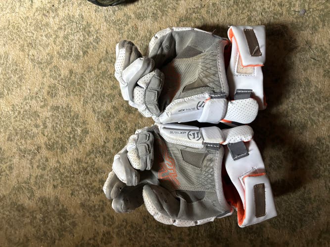 Warrior Burn XP Lacrosse Gloves (Used)