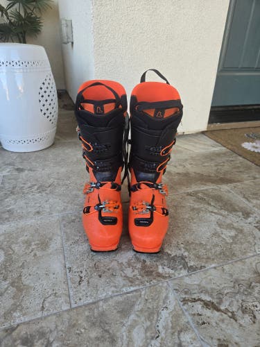 Mondo 29 & 29.5 Unisex Alpine Touring Ski Boots Stiff Flex (Used)