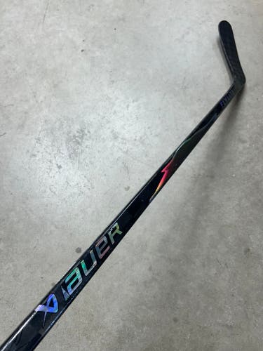 65 Flex P92 Senior Bauer Flylite Left Hand Hockey Stick Pro Stock (Used)