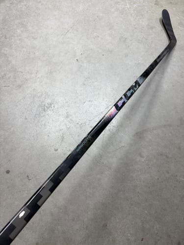 80 Flex P28 Senior CCM Trigger 10 Pro Left Hand Hockey Stick Pro Stock (Used)