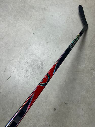 87 Flex P28M Senior Bauer Proto2 Left Hand Hockey Stick Pro Stock (Used)