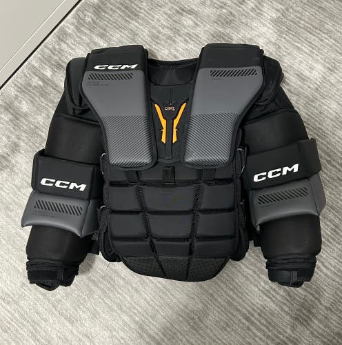 Small CCM Pro Spec Goalie Chest Protector (Used)