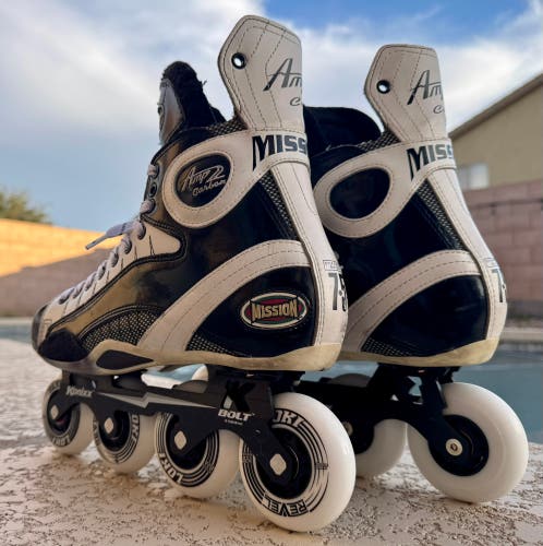 Black/White Mission Amp 2 Carbon Hockey Skates Regular Width 7.5 (Used)