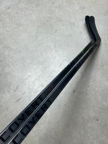 2 PACK 70 Flex Custom P28 Senior Warrior Covert QR6 Pro Used Left Hand Hockey Stick Pro Stock