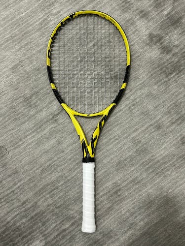 Adult Babolat Pure Aero Plus Tennis Racquet (Used)