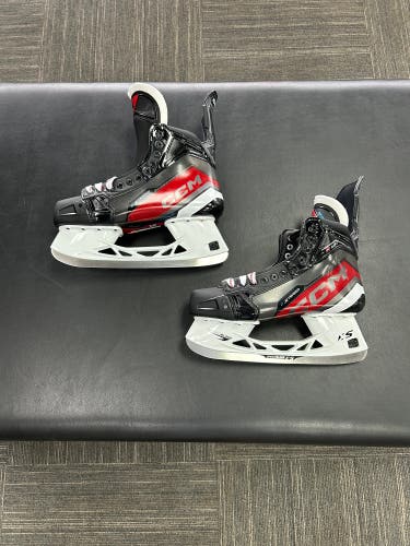 NEW CCM JetSpeed FT680 Skates 10 SR regular